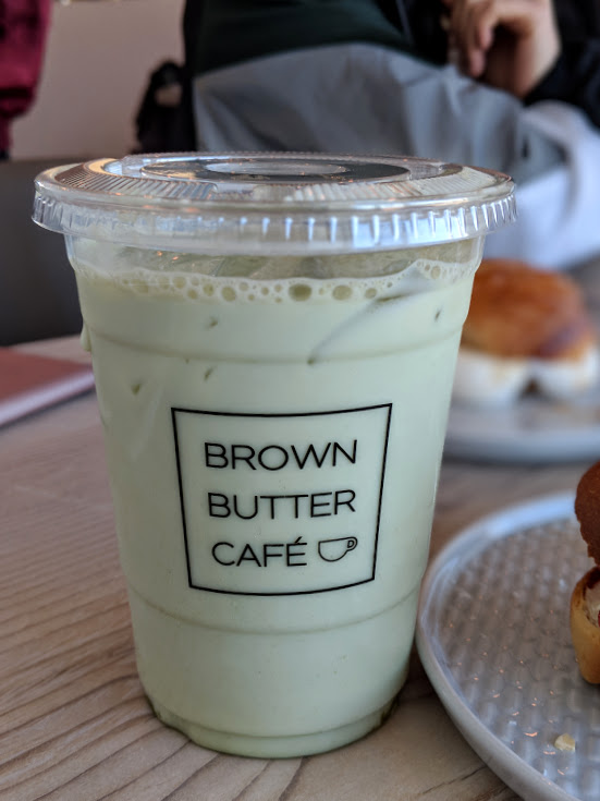 00100dPORTRAIT_00100_BURST20171215141516517_COVER