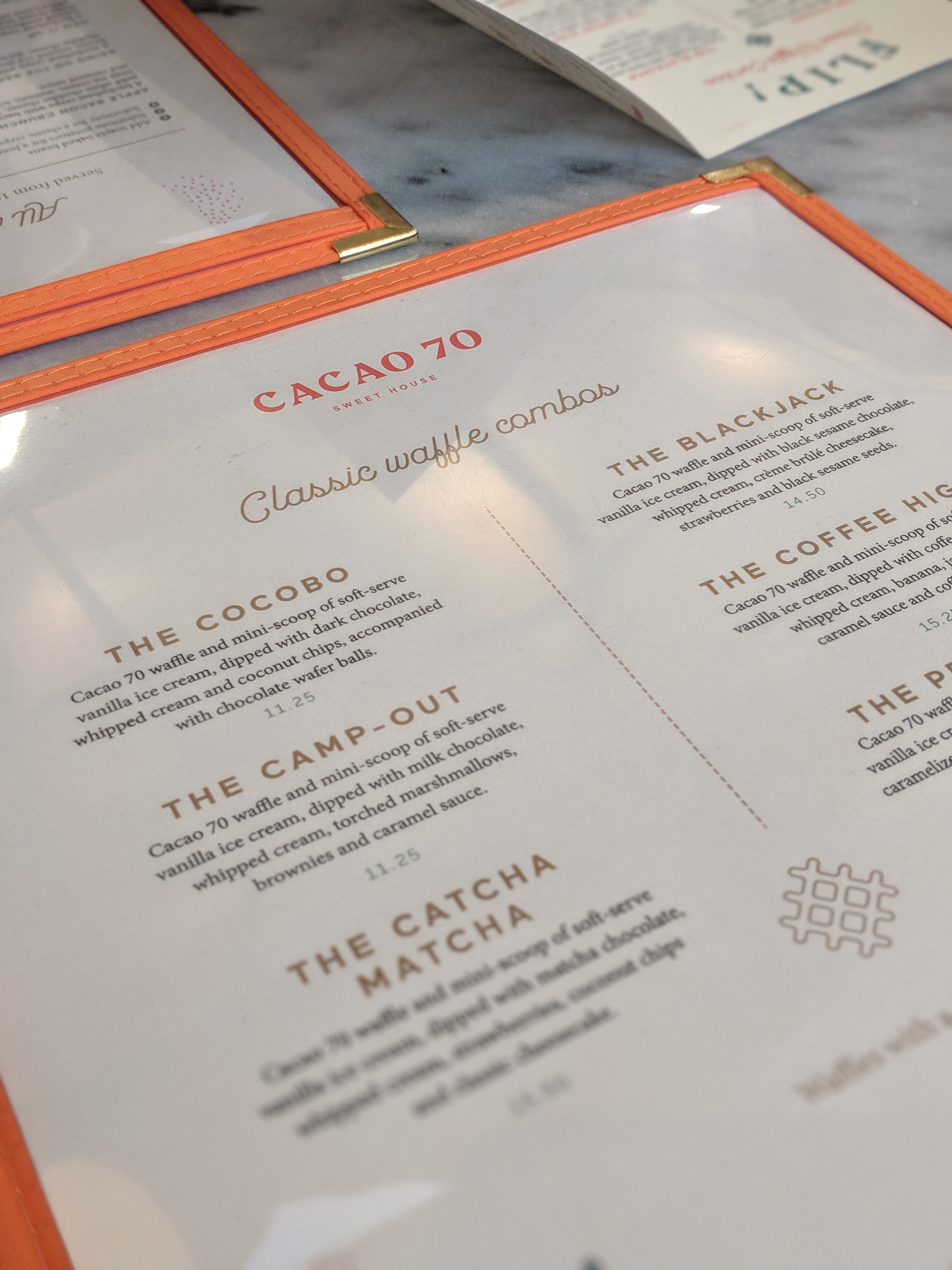 00100dPORTRAIT_00100_BURST20180624132501808_COVER