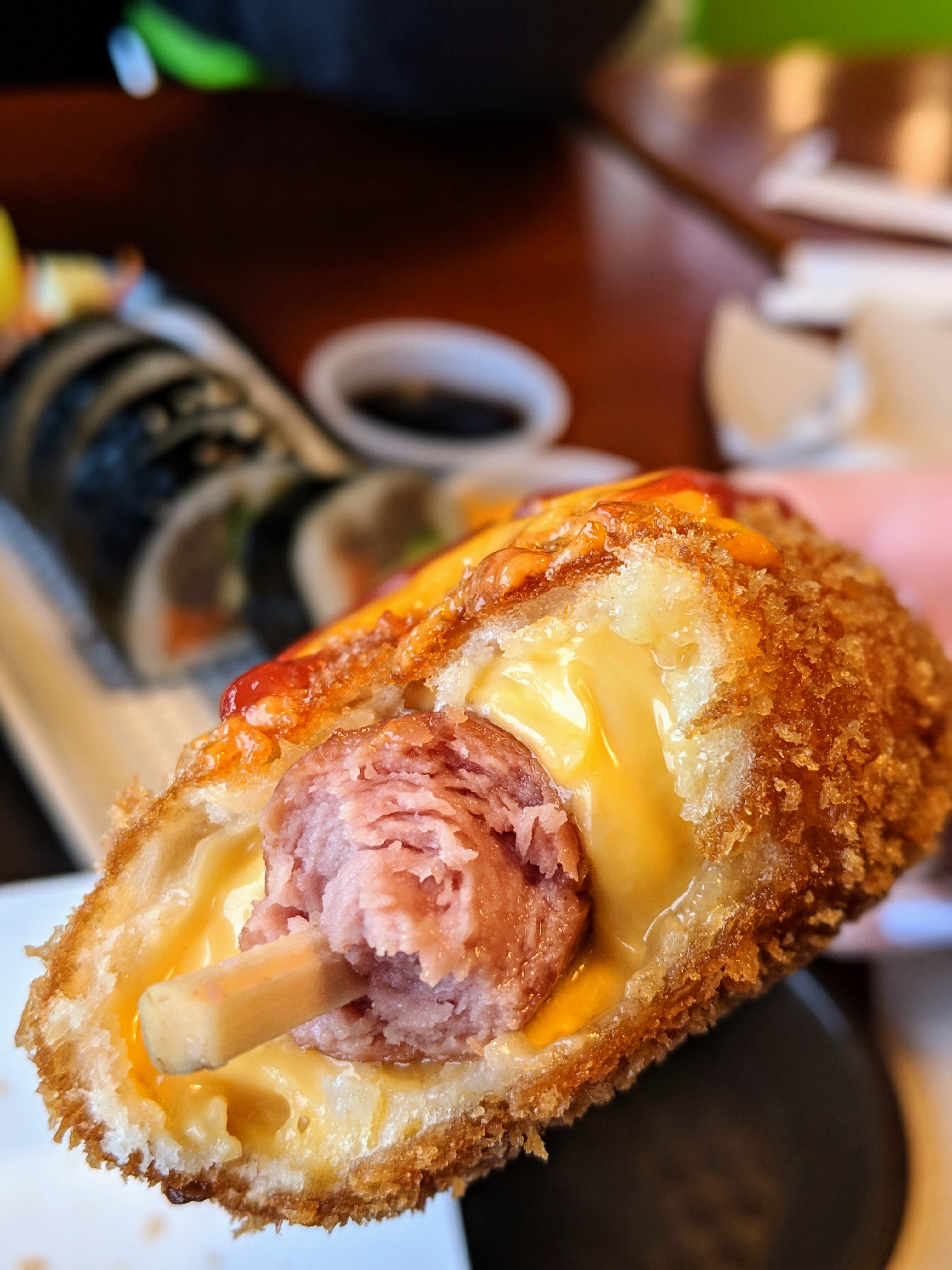 00100dPORTRAIT_00100_BURST20190131155735880_COVER