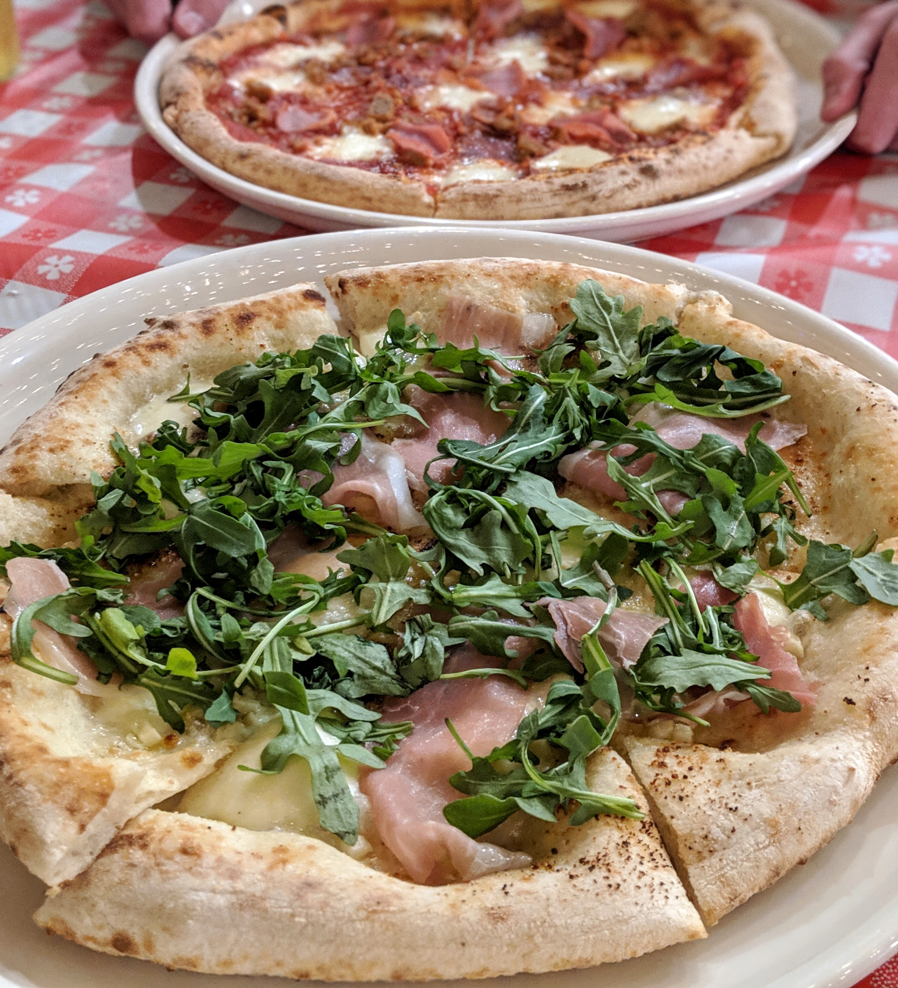 00100dportrait_00100_burst20190228191042505_cover