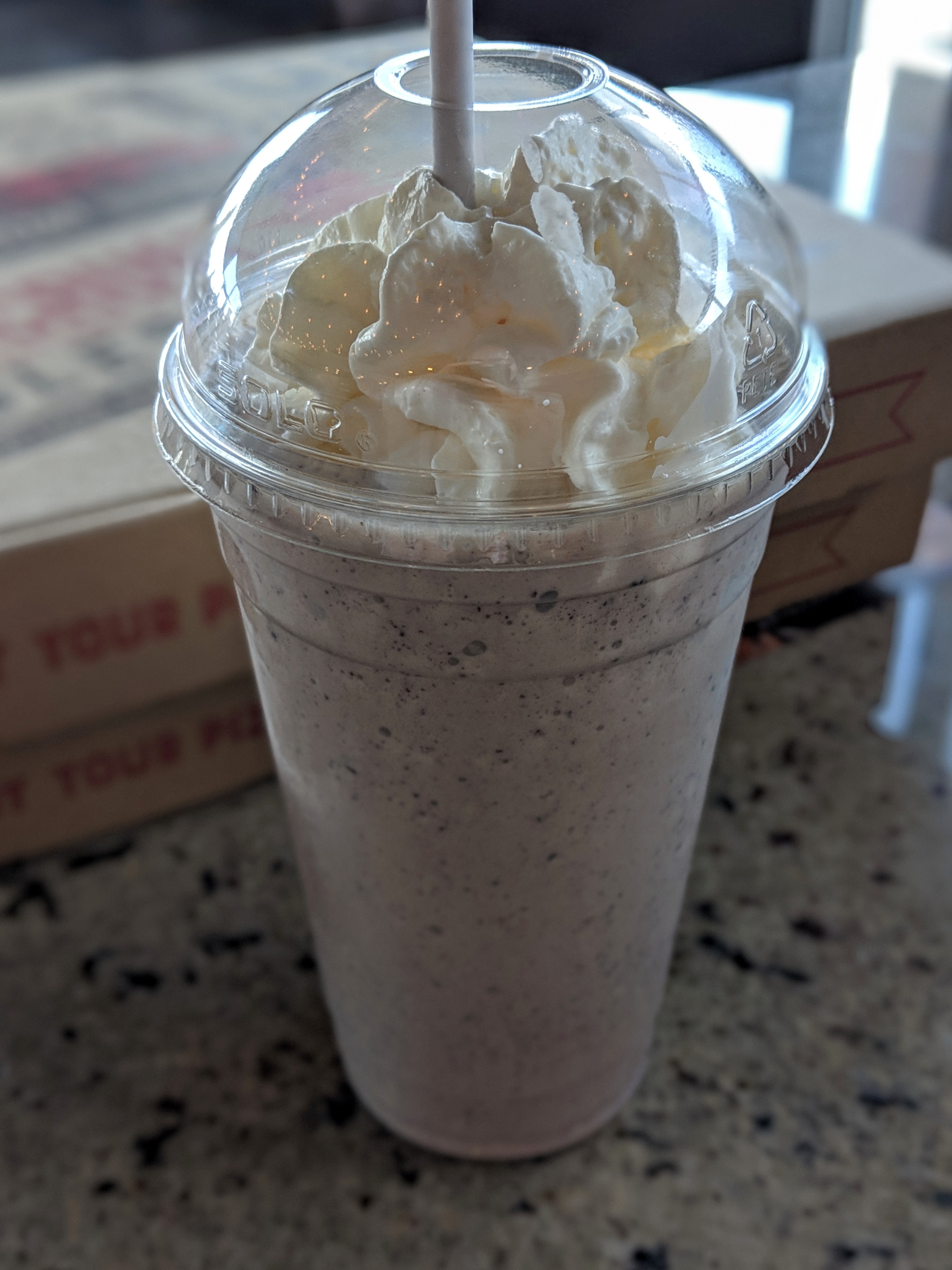 00100dportrait_00100_burst20190412140309235_cover