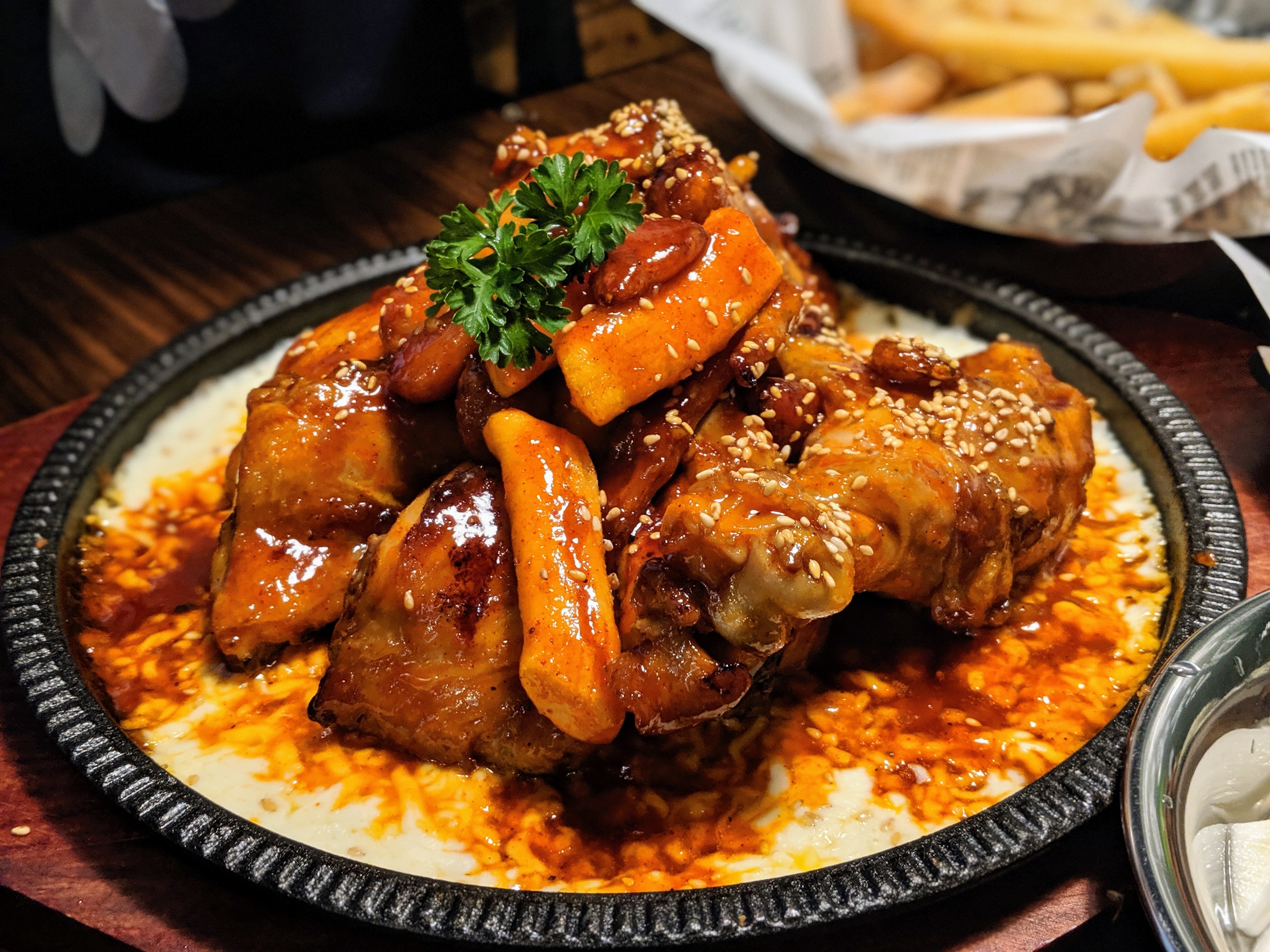 00100dportrait_00100_burst20190821173756825_cover