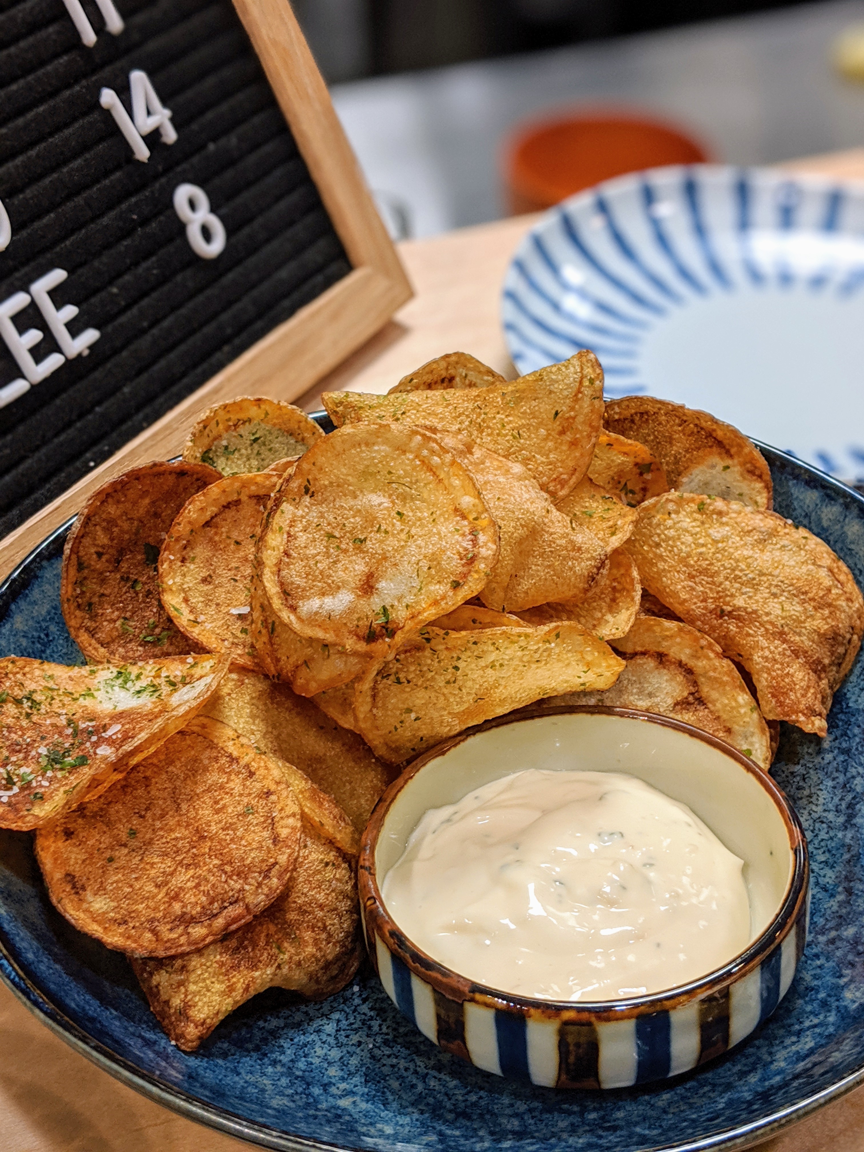 00100lportrait_00100_burst20191026192714699_cover