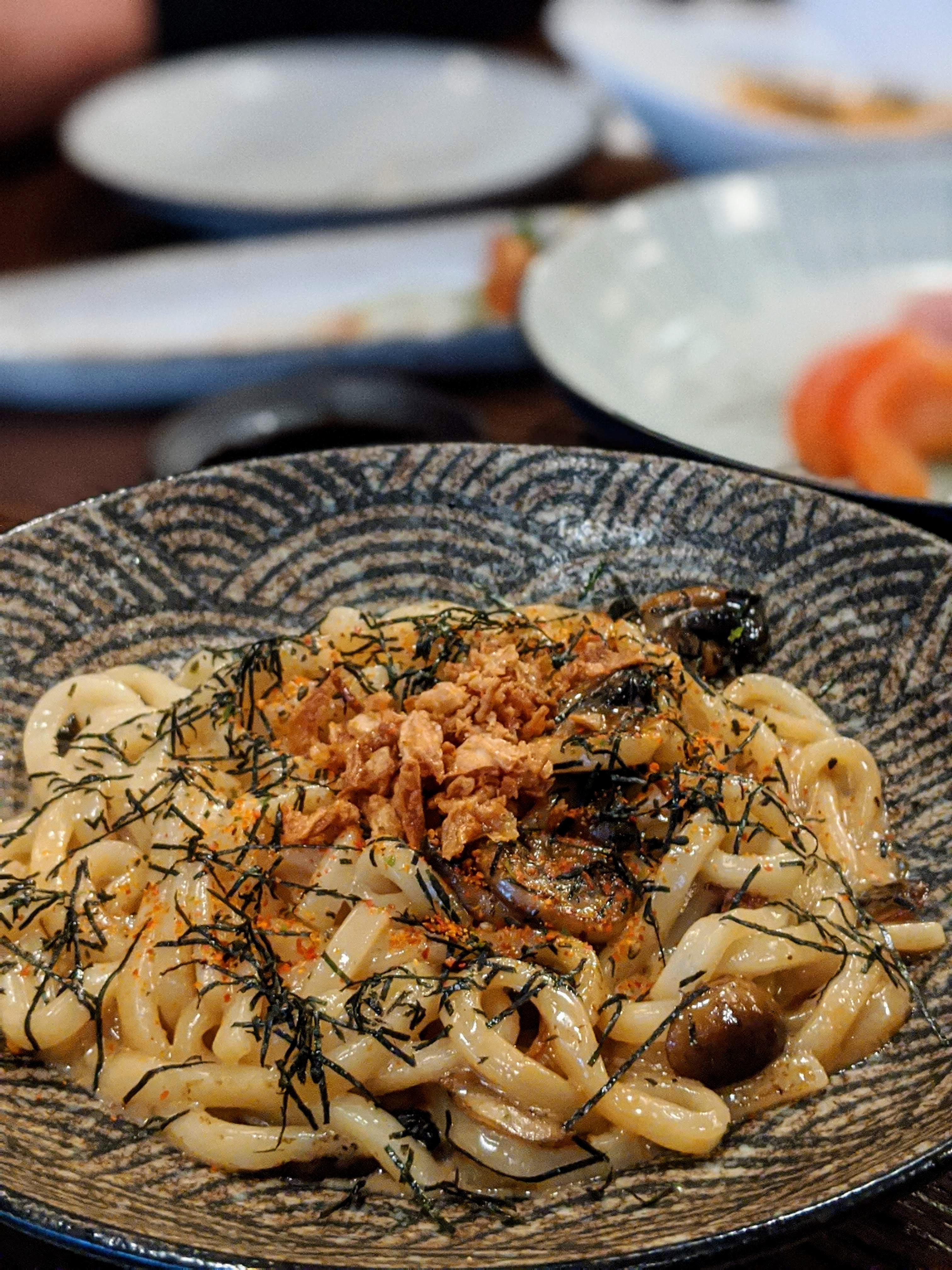 00100lrportrait_00100_burst20200314193200646_cover